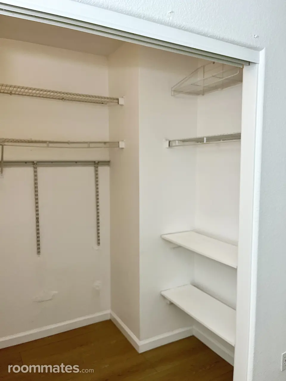 Profile photo 4 of 15