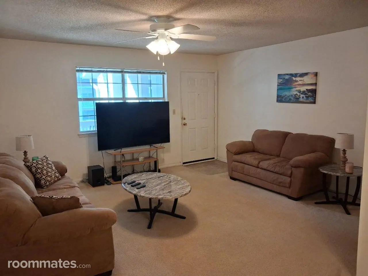 Profile photo 7 of 19