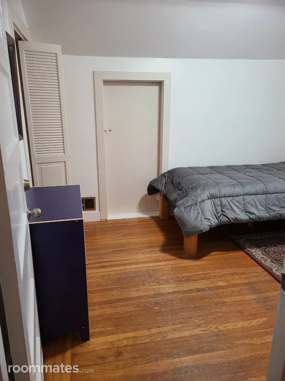 Profile photo 6 of 11