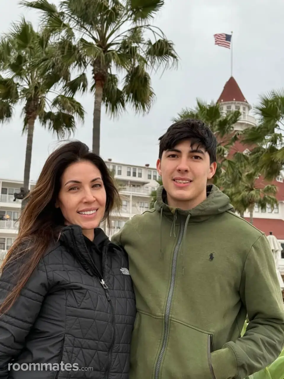 Profile photo 1 of 1