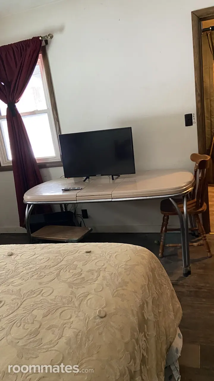 Profile photo 3 of 5