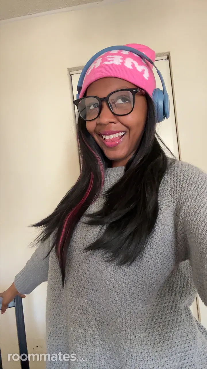 Profile photo 3 of 3