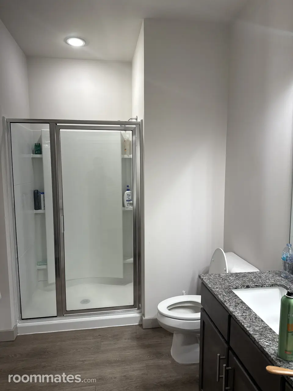 Profile photo 2 of 4