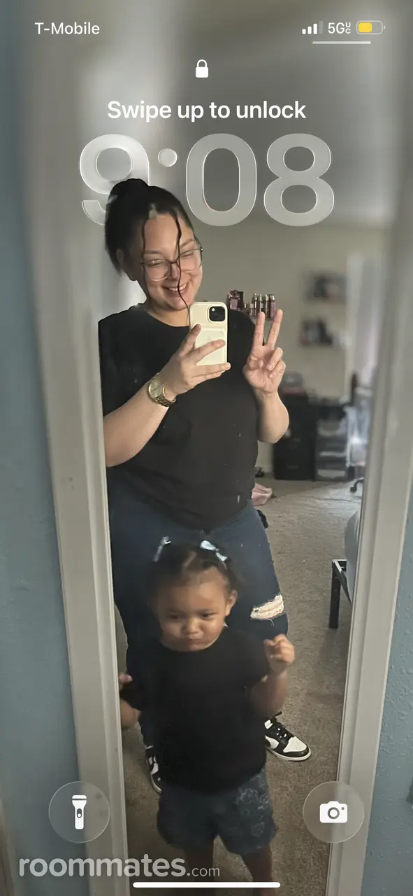 Profile photo 1 of 1