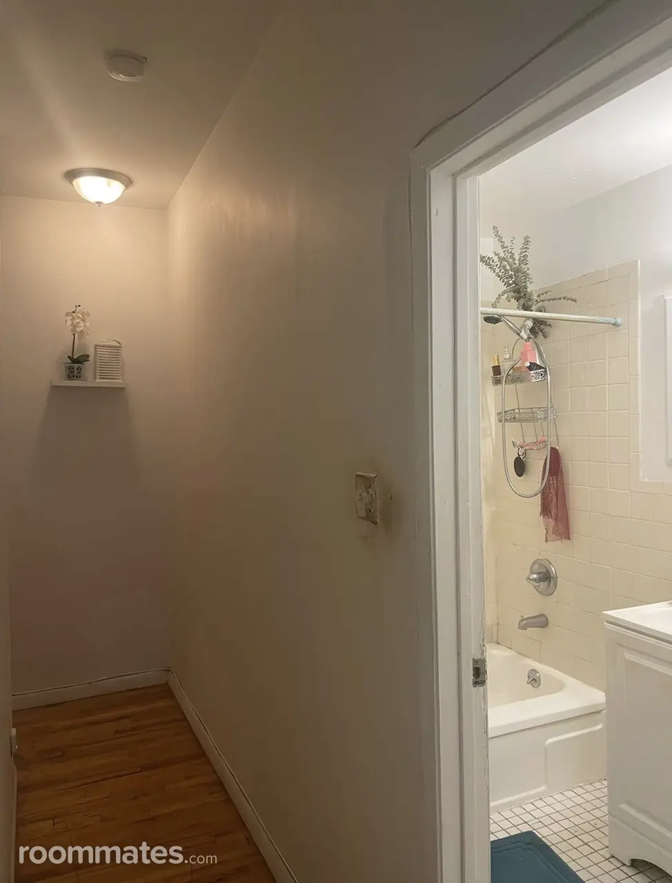 Profile photo 2 of 6