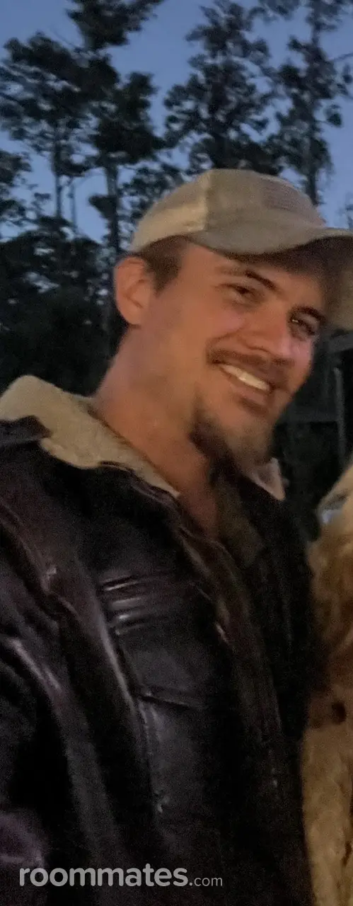 Profile photo 3 of 5