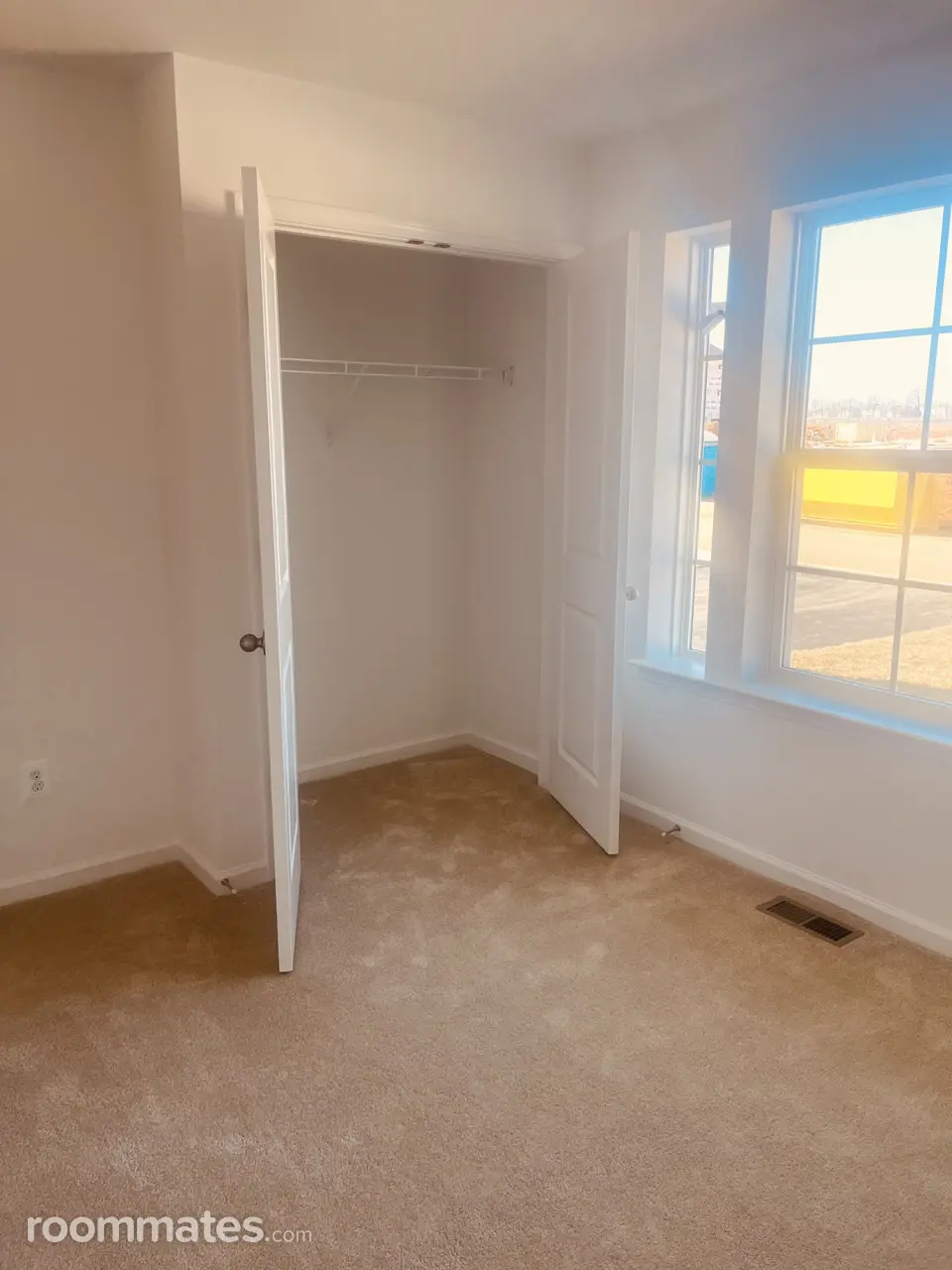 Profile photo 3 of 9