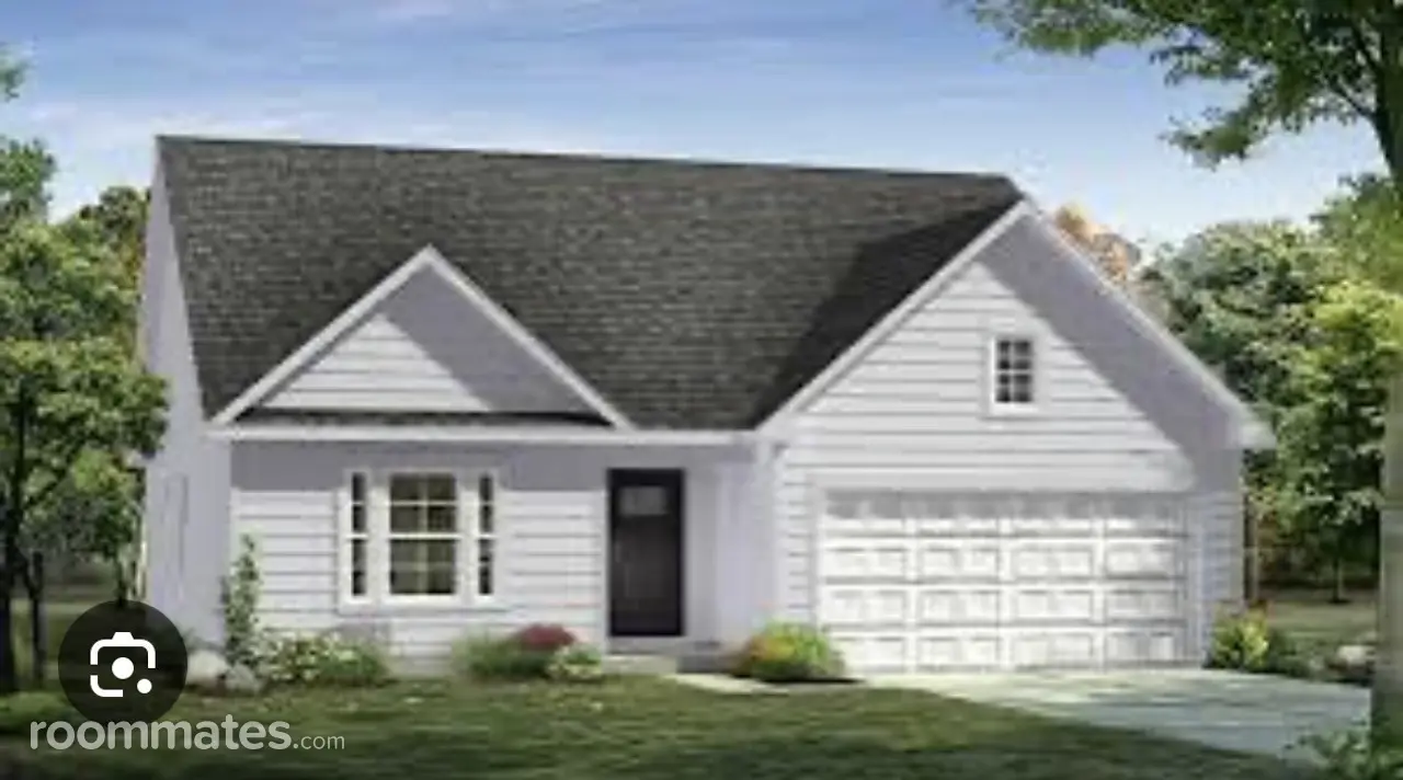 Profile photo 9 of 9