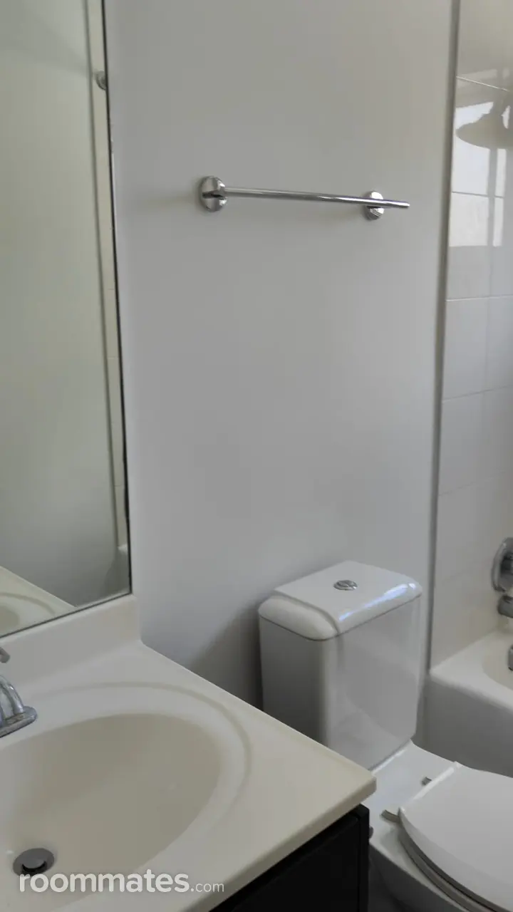 Profile photo 9 of 13