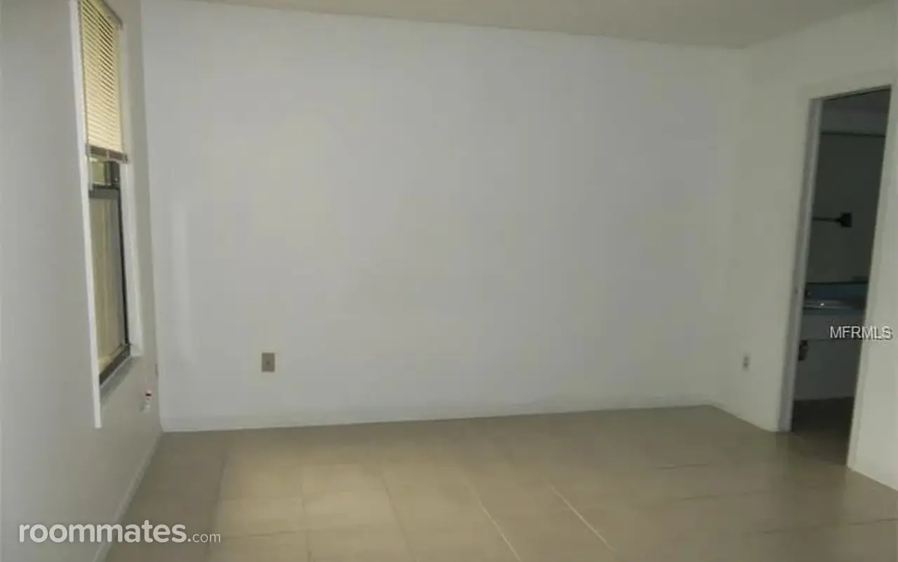 Profile photo 1 of 3