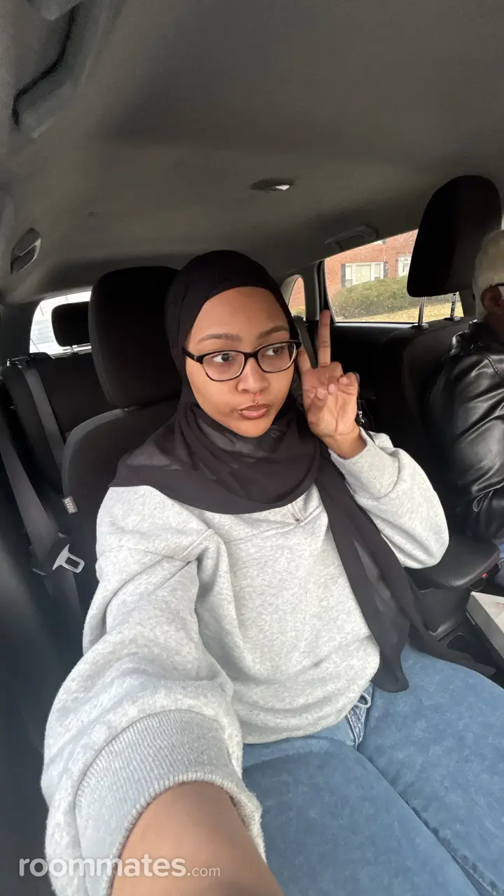 Profile photo 1 of 1