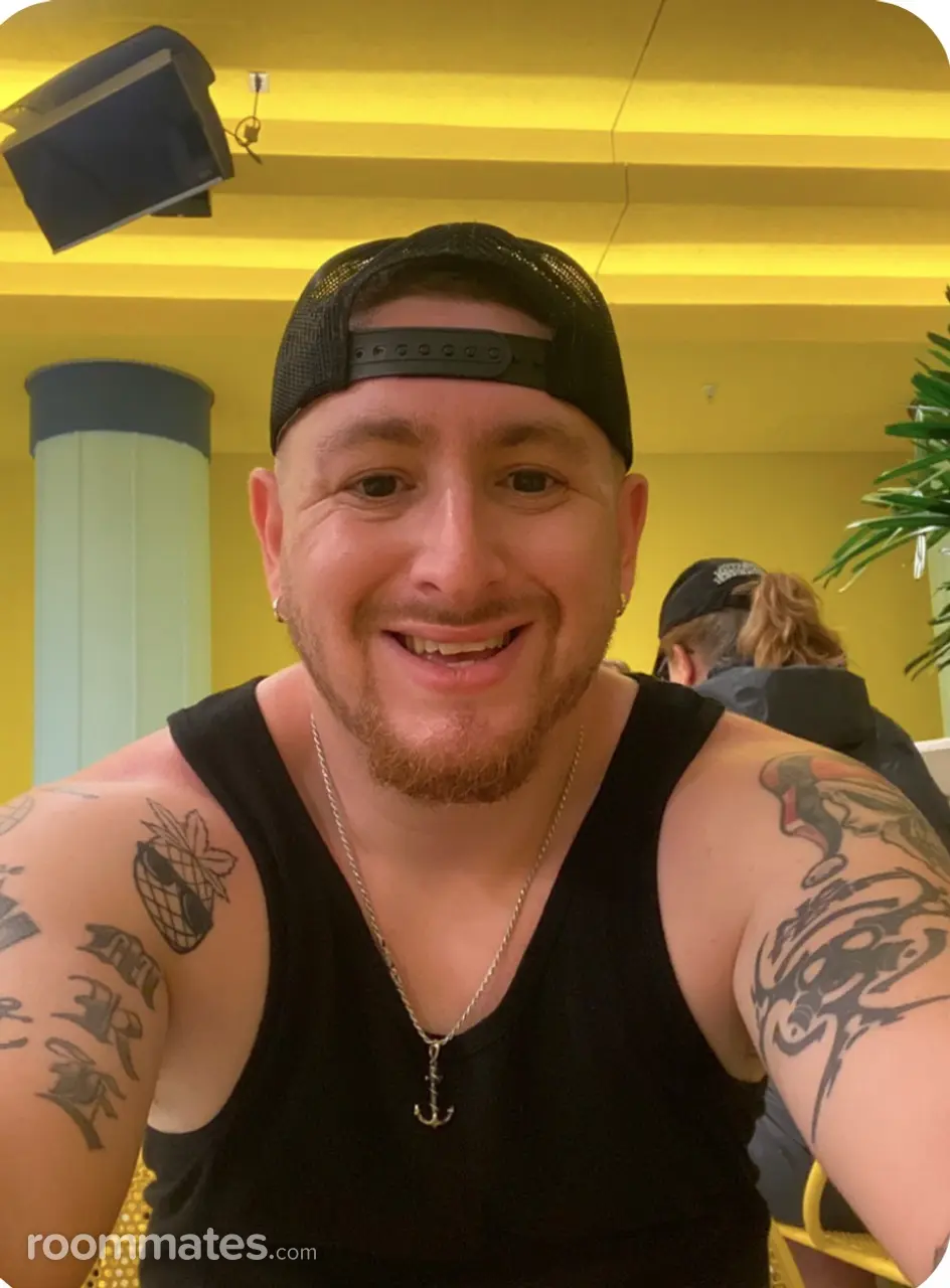 Profile photo 1 of 2