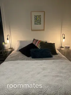 Room for rent in Oakland, CA $1350, house