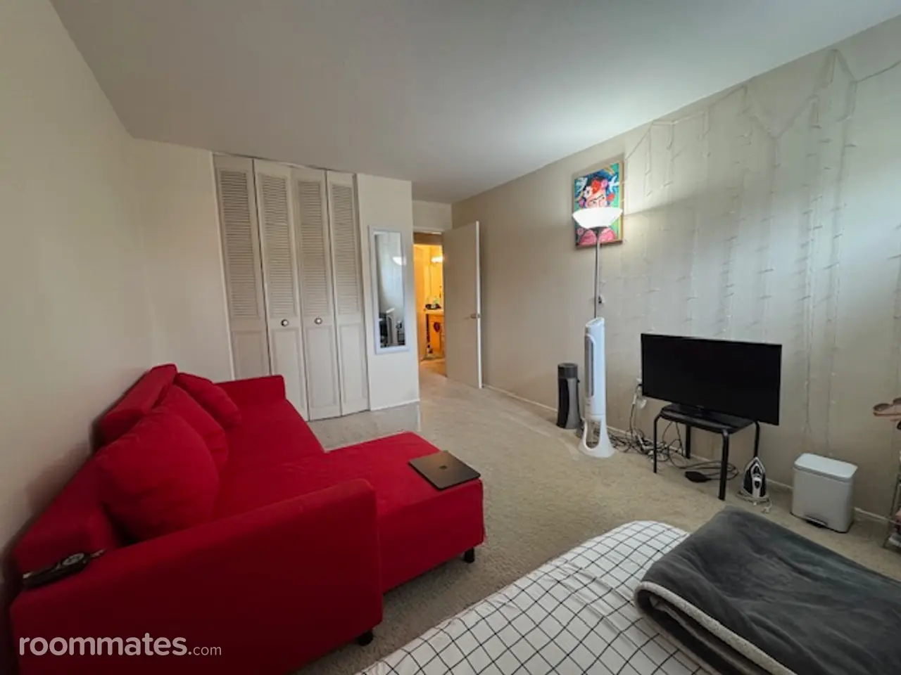 Profile photo 4 of 11