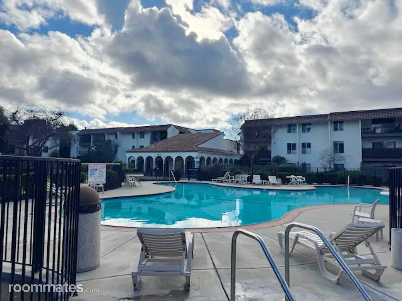 Profile photo 9 of 11