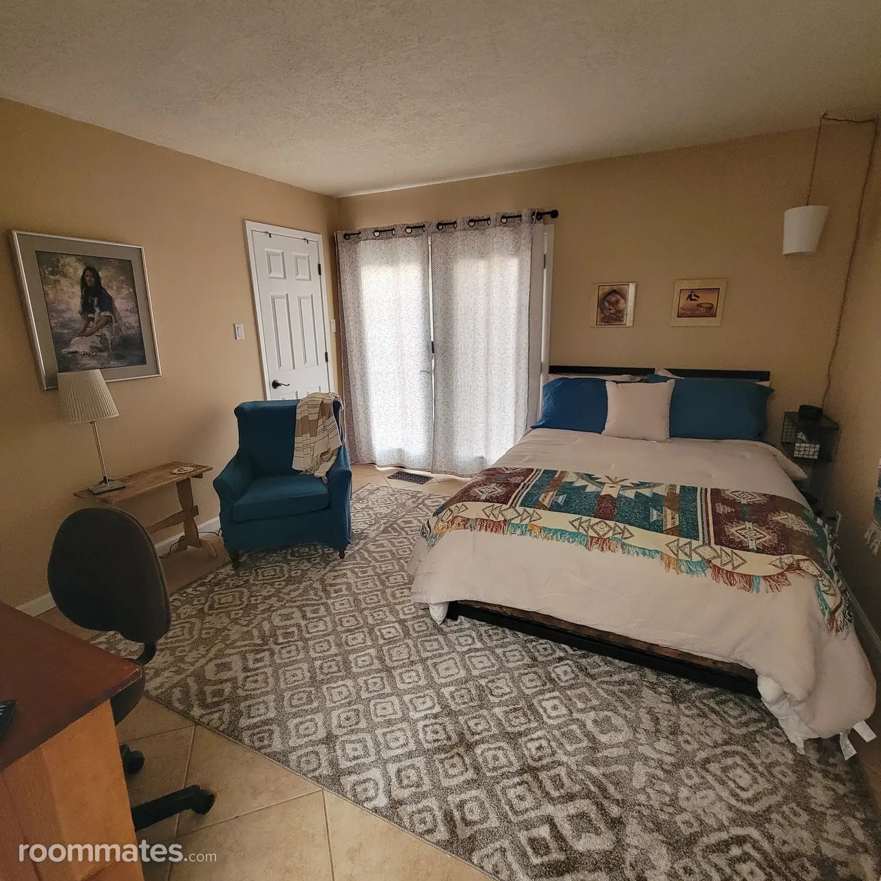 Profile photo 2 of 4