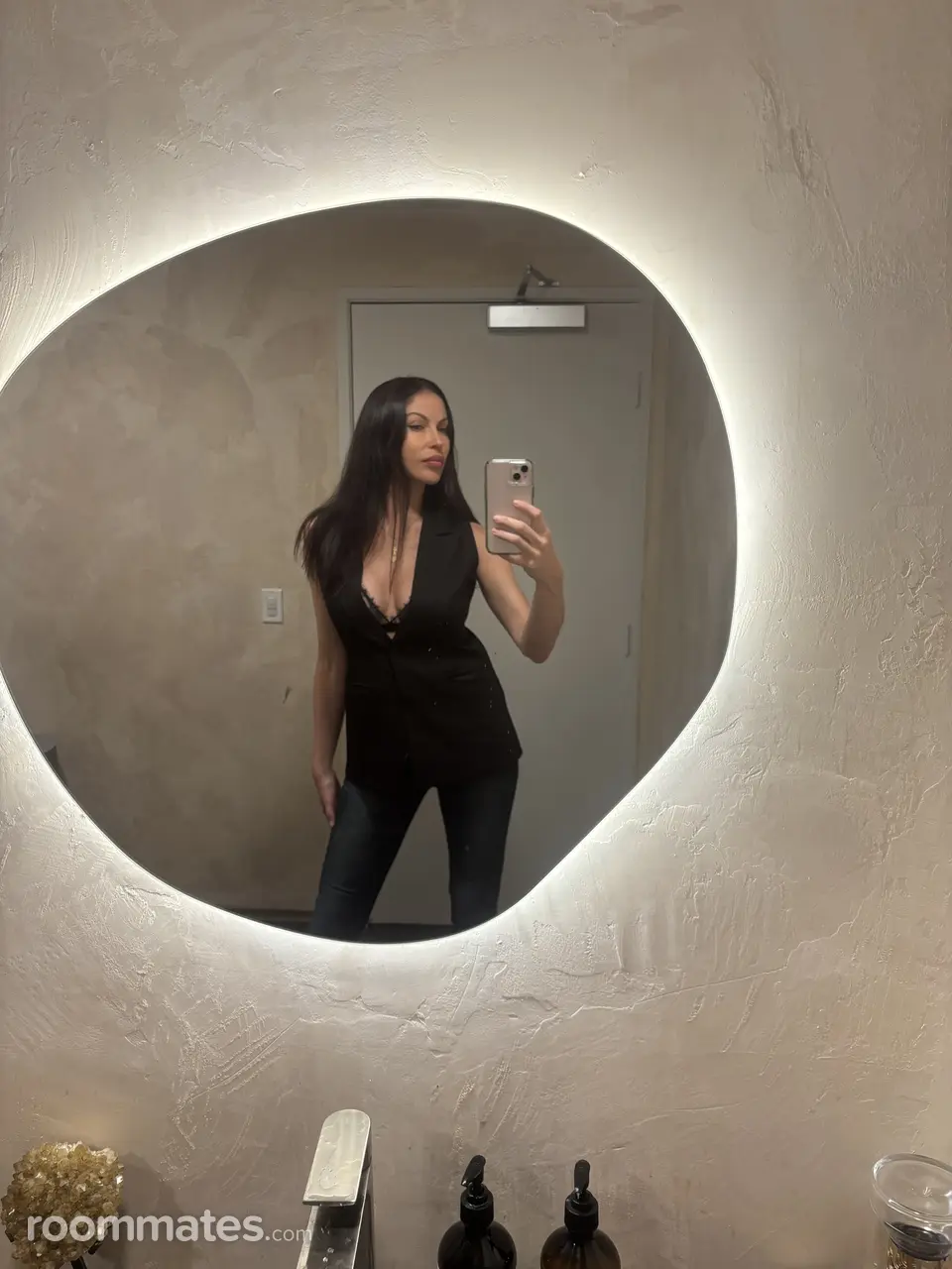 Profile photo 8 of 11