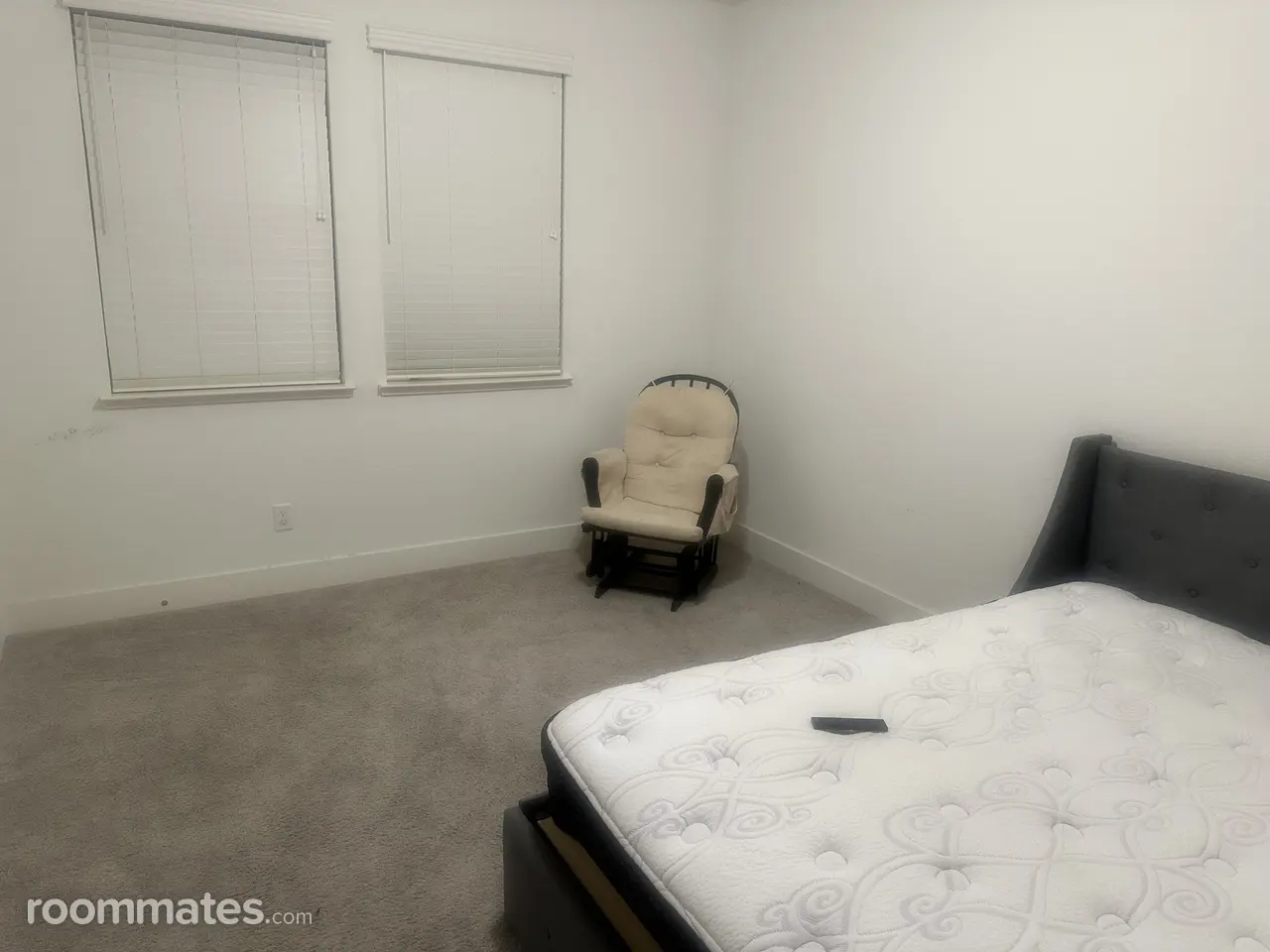 Profile photo 6 of 14