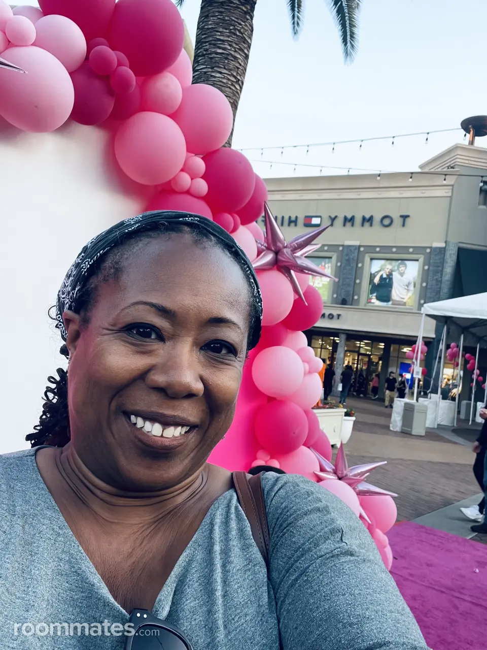 Profile photo 4 of 6