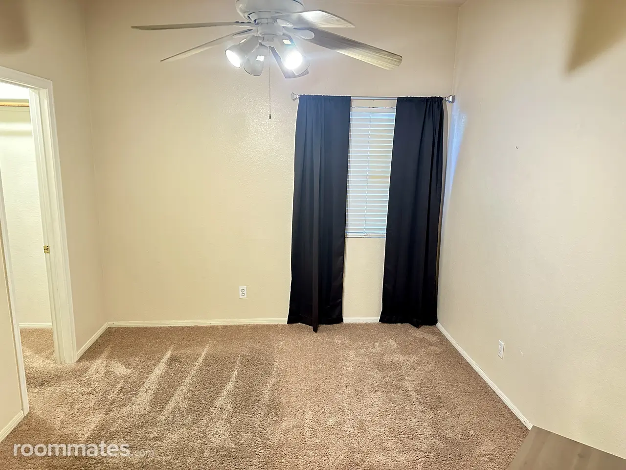 Profile photo 7 of 10