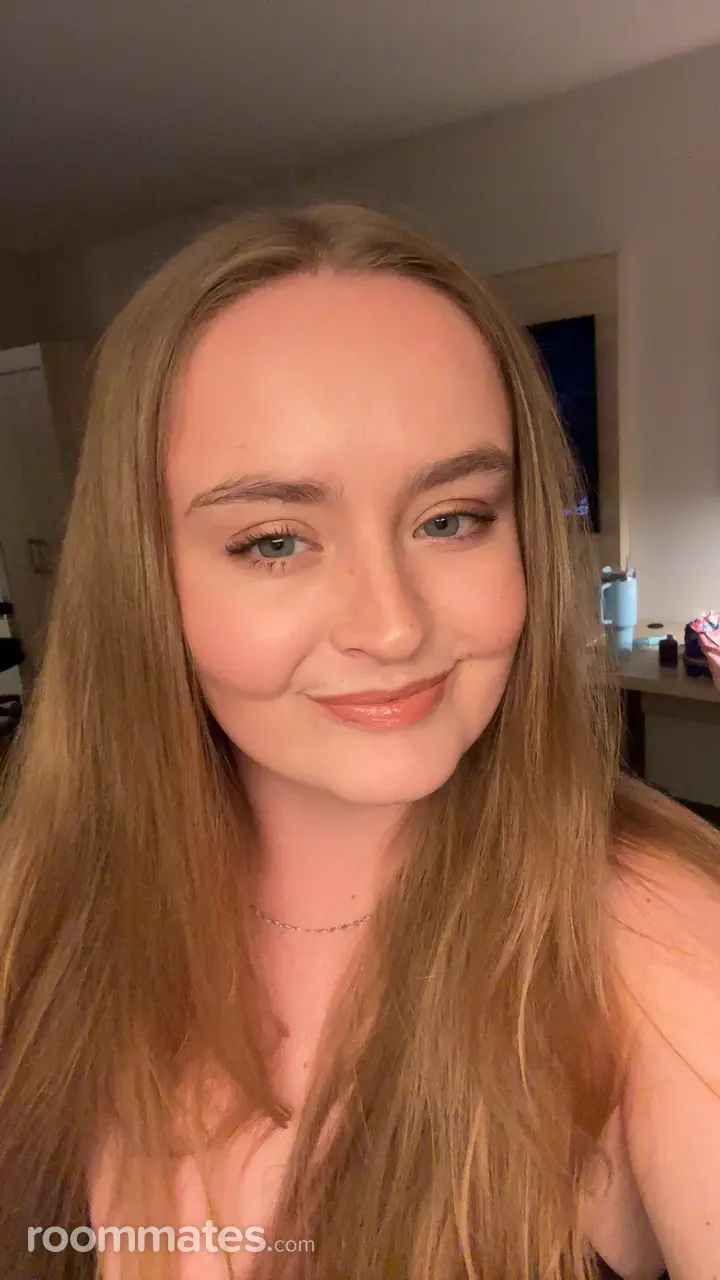 Profile photo 1 of 4