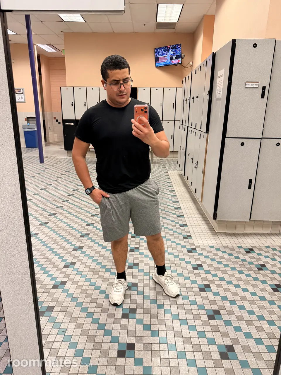 Profile photo 10 of 10