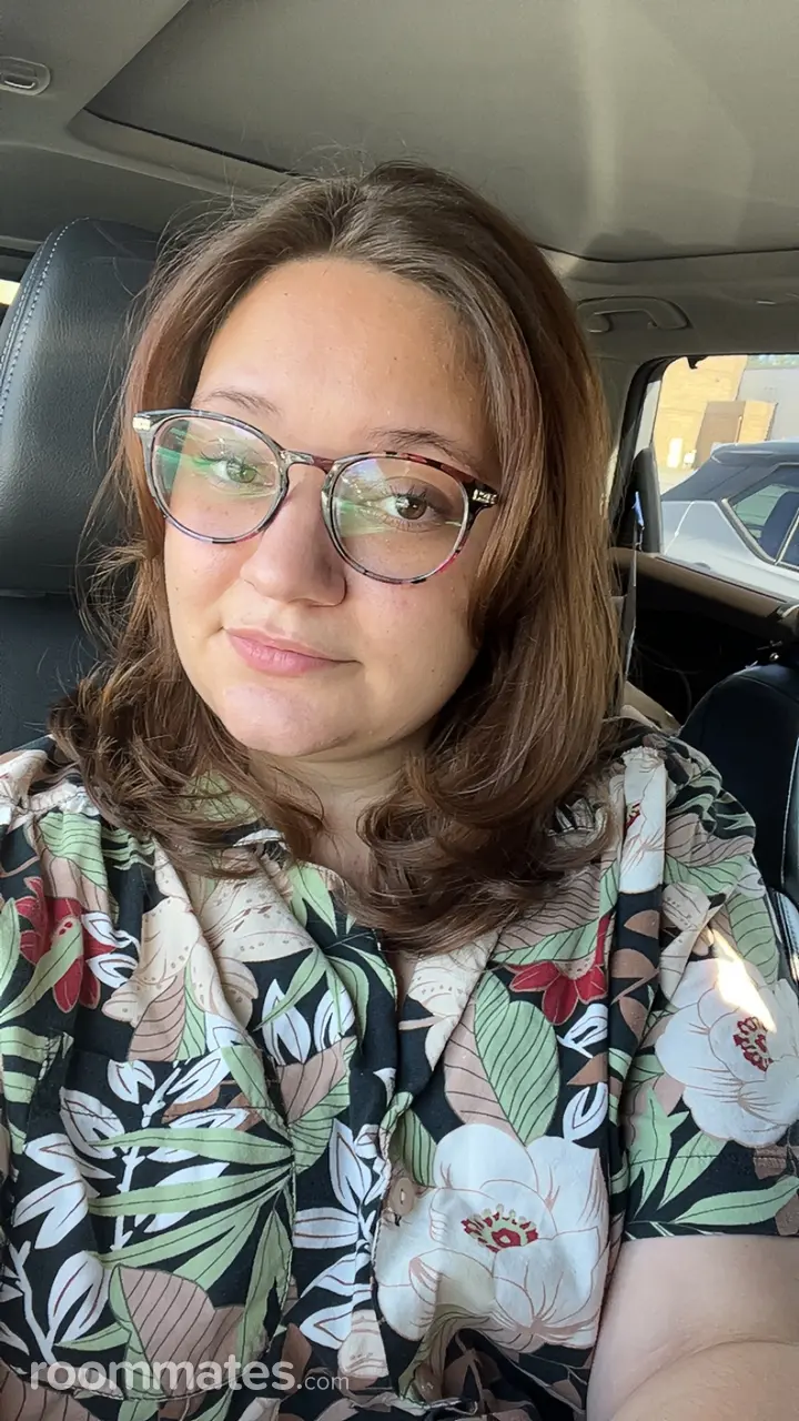 Profile photo 8 of 8