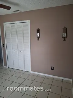 Room for rent in Deltona, FL $600, house