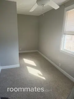 Room for rent in Omaha, NE $700, house
