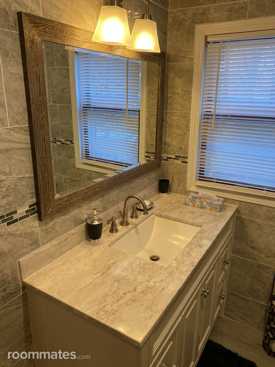 Profile photo 3 of 11