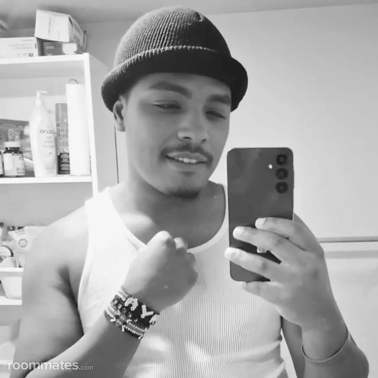 Profile photo 1 of 1