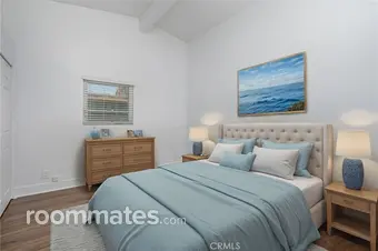 Room for rent in Anaheim, CA $1700, house