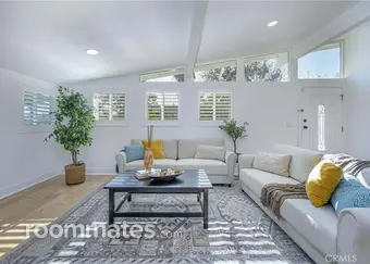 Room for rent in Anaheim, CA $1700, house