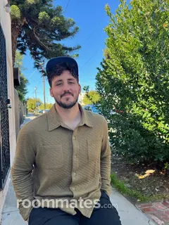 Thumbnail 11