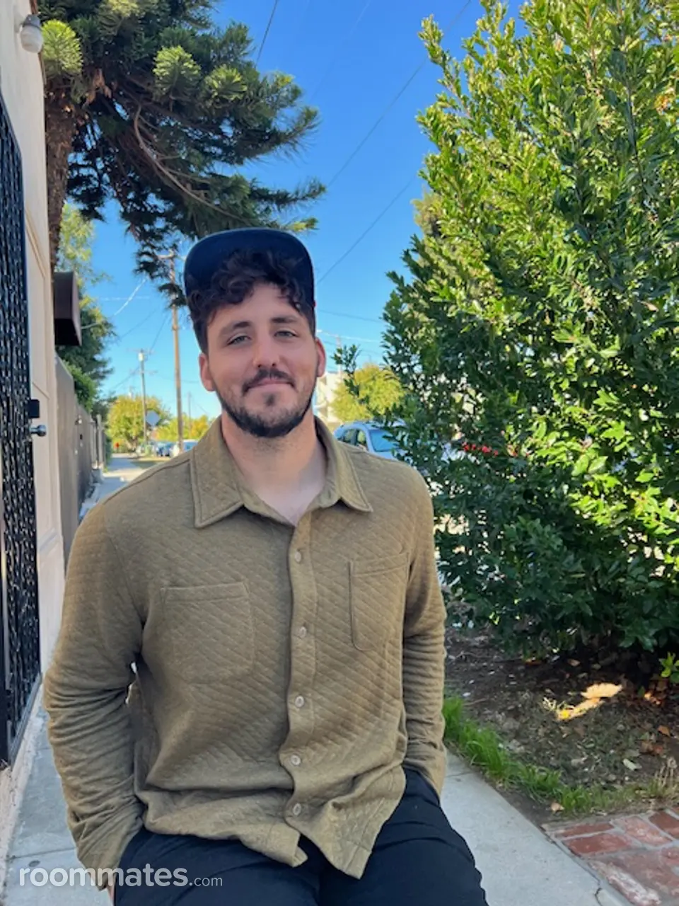 Profile photo 11 of 16