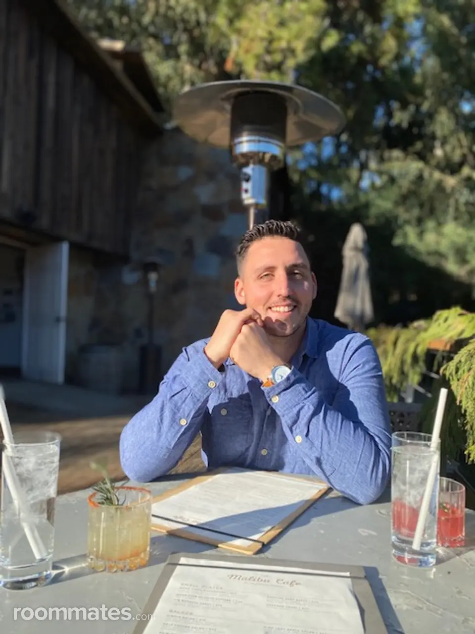 Profile photo 13 of 16