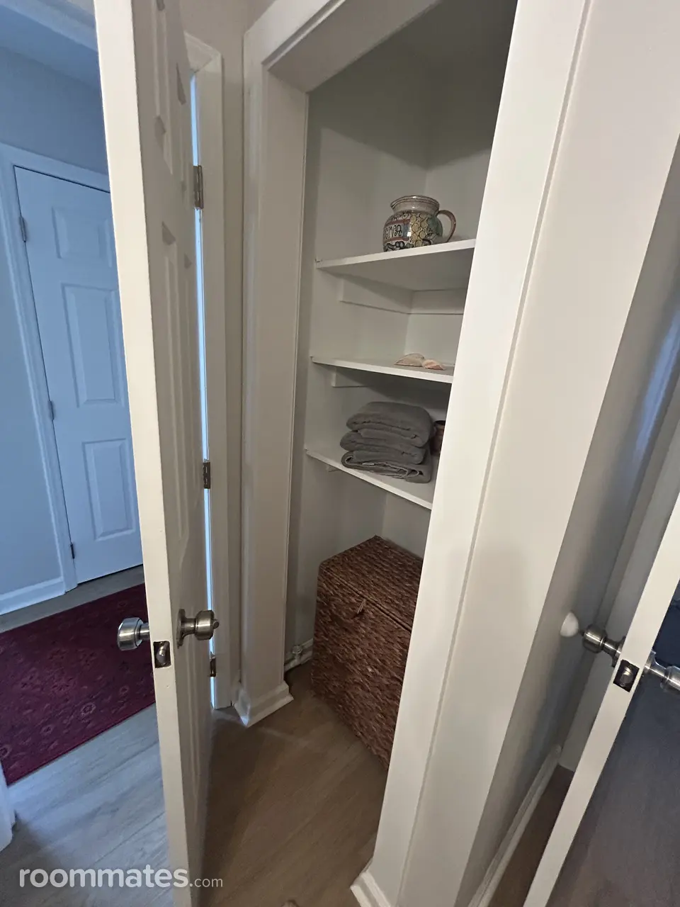 Profile photo 1 of 9