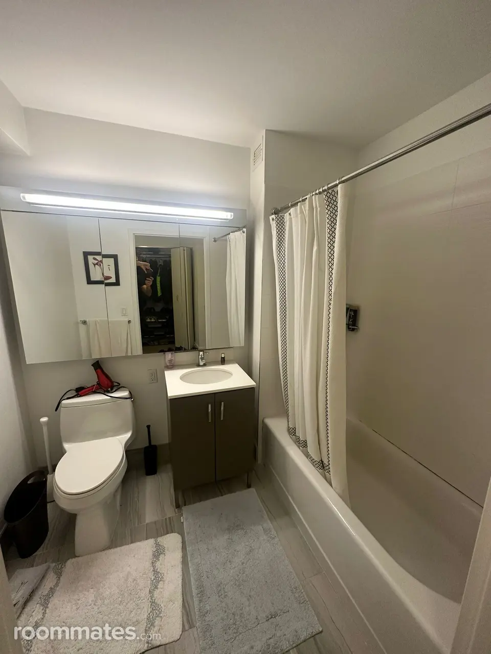 Profile photo 7 of 11