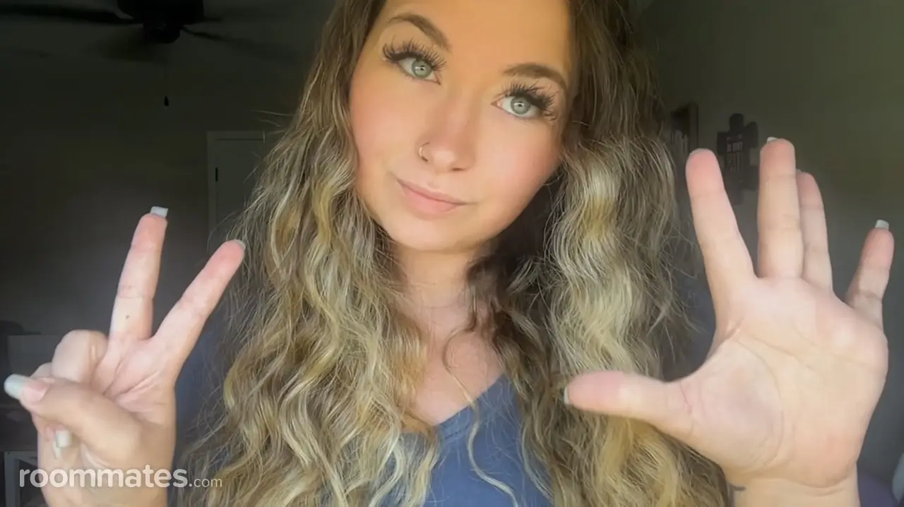 Profile photo 3 of 3