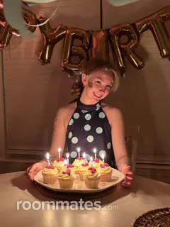 Roommate looking Los Angeles, CA, $900