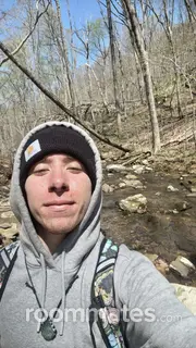 Roommate looking Champaign, IL, $700