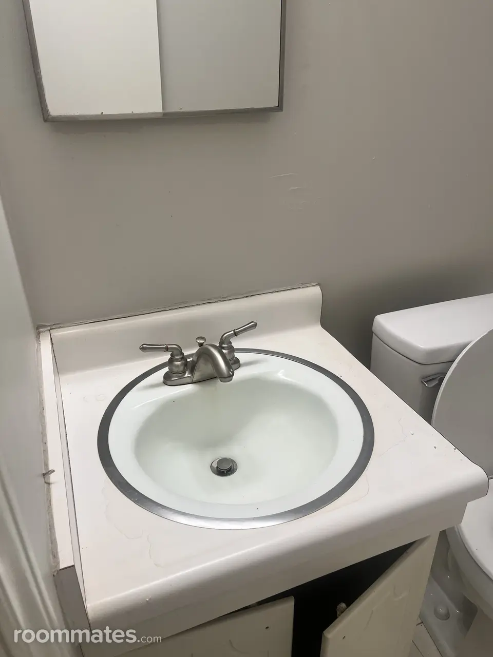 Profile photo 1 of 7