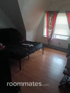Room for rent in Lancaster, PA $675, house