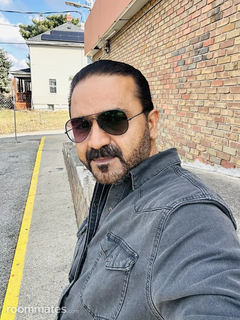 Profile photo 1 of 2