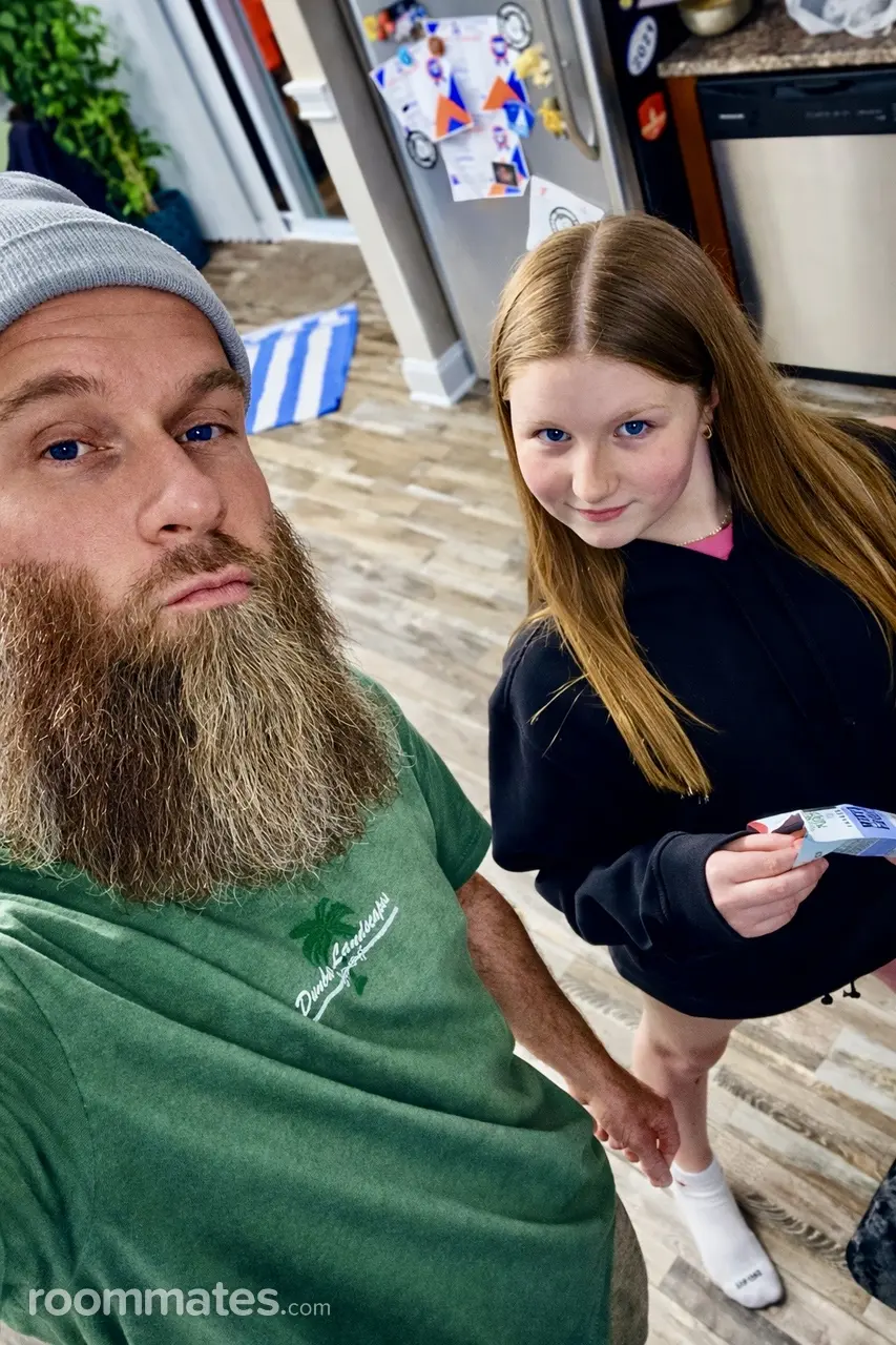 Profile photo 2 of 3