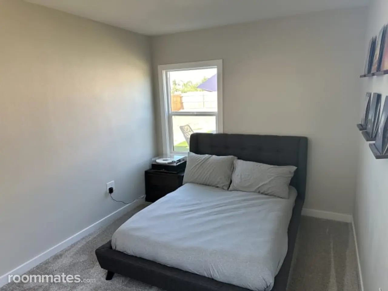 Profile photo 2 of 8