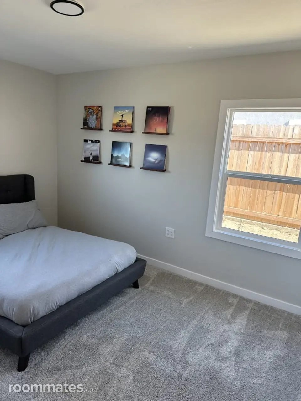 Profile photo 6 of 8