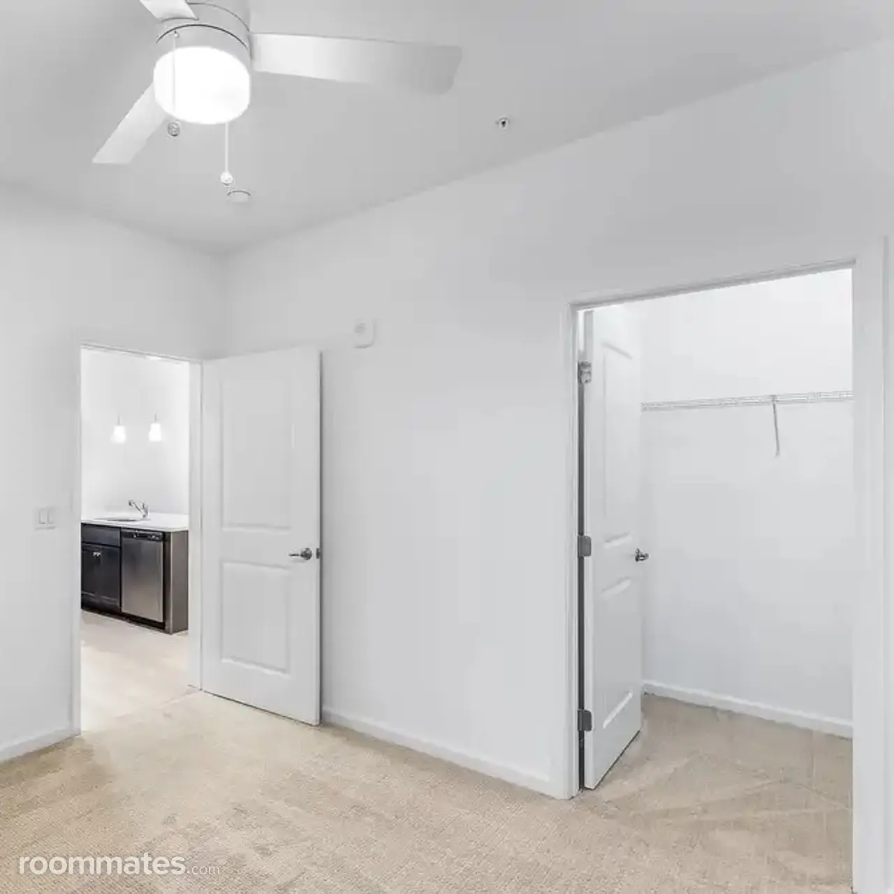 Profile photo 6 of 15