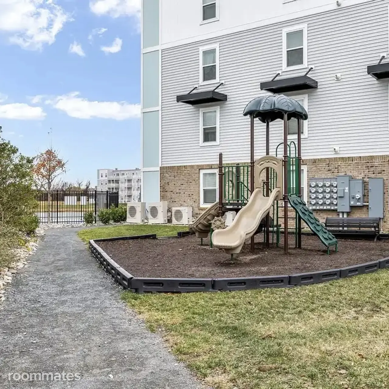 Profile photo 9 of 15