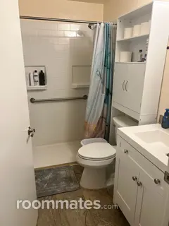 Room for rent in Carson City, NV $900, house